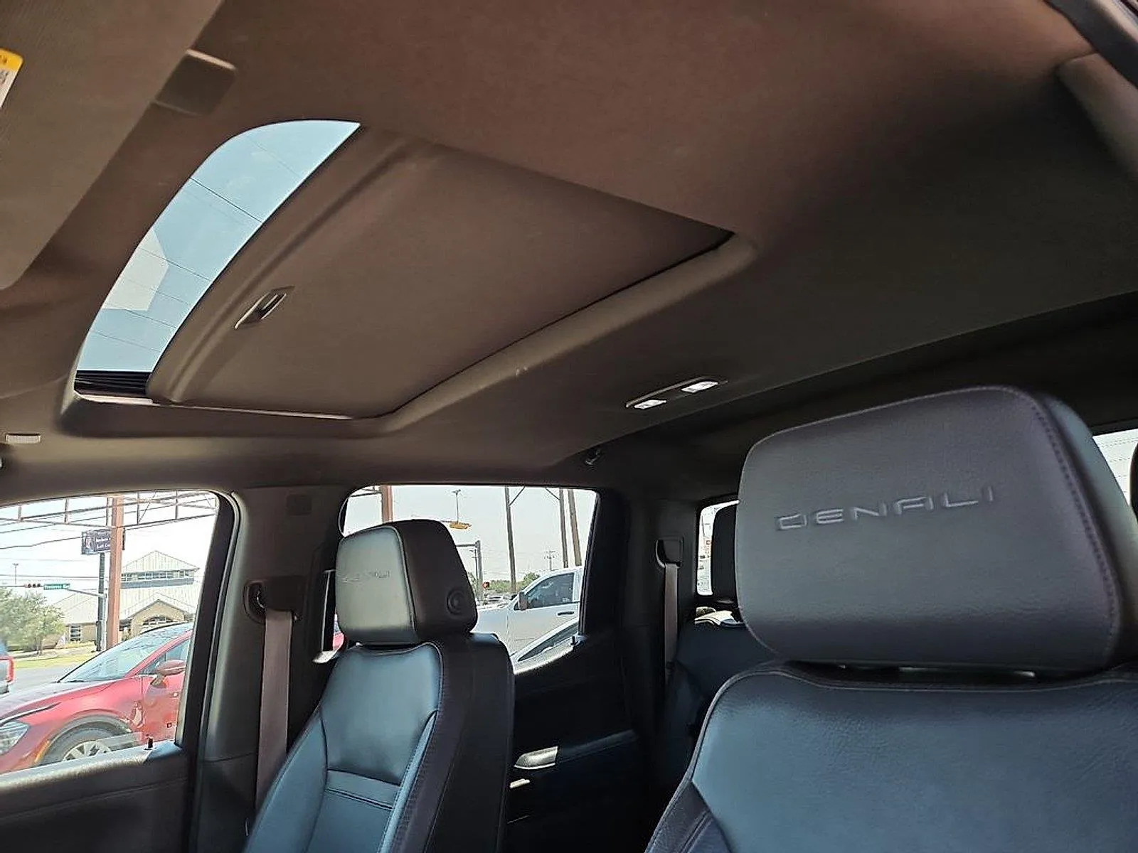 GMC Sierra photo 21