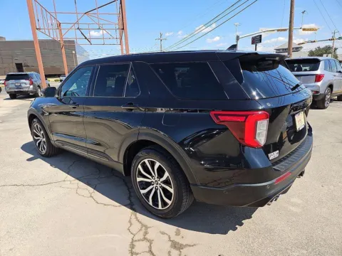 More photos of 2021 Ford Explorer ST at Vincent Motor Company, TX