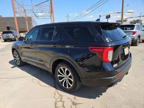 More photos of 2021 Ford Explorer ST at Vincent Motor Company, TX
