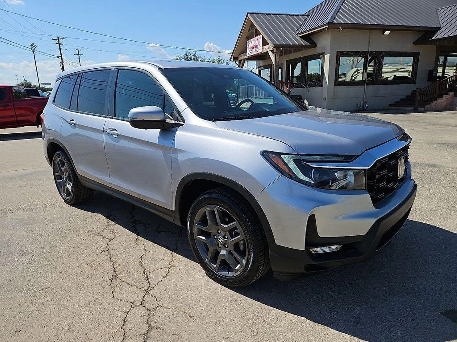 Honda Passport photo 10