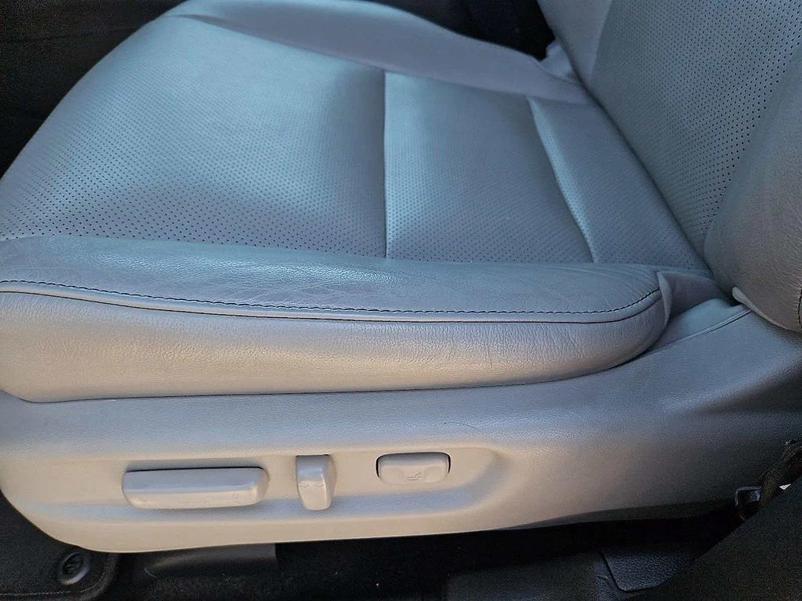 Honda Passport photo 22