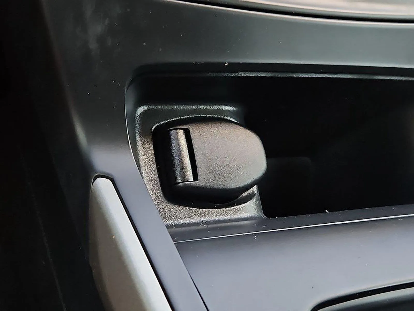 Nissan Sentra photo 24