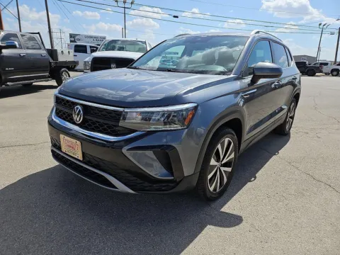 Gray 2022 Volkswagen Taos 1.5T SE for sale in Abilene, TX