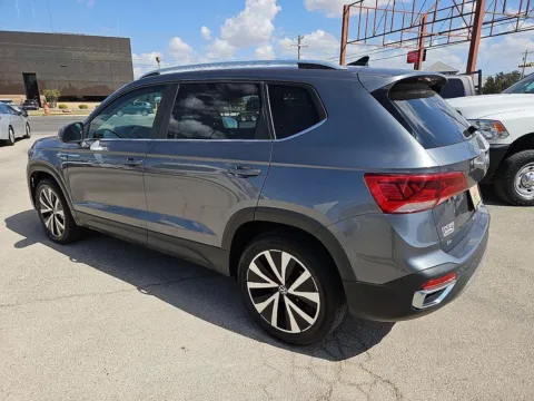 More photos of 2022 Volkswagen Taos 1.5T SE at Vincent Motor Company, TX