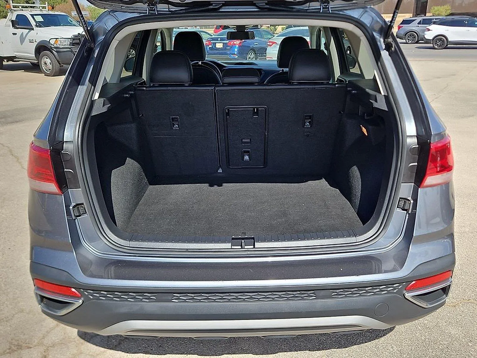Volkswagen Taos photo 16