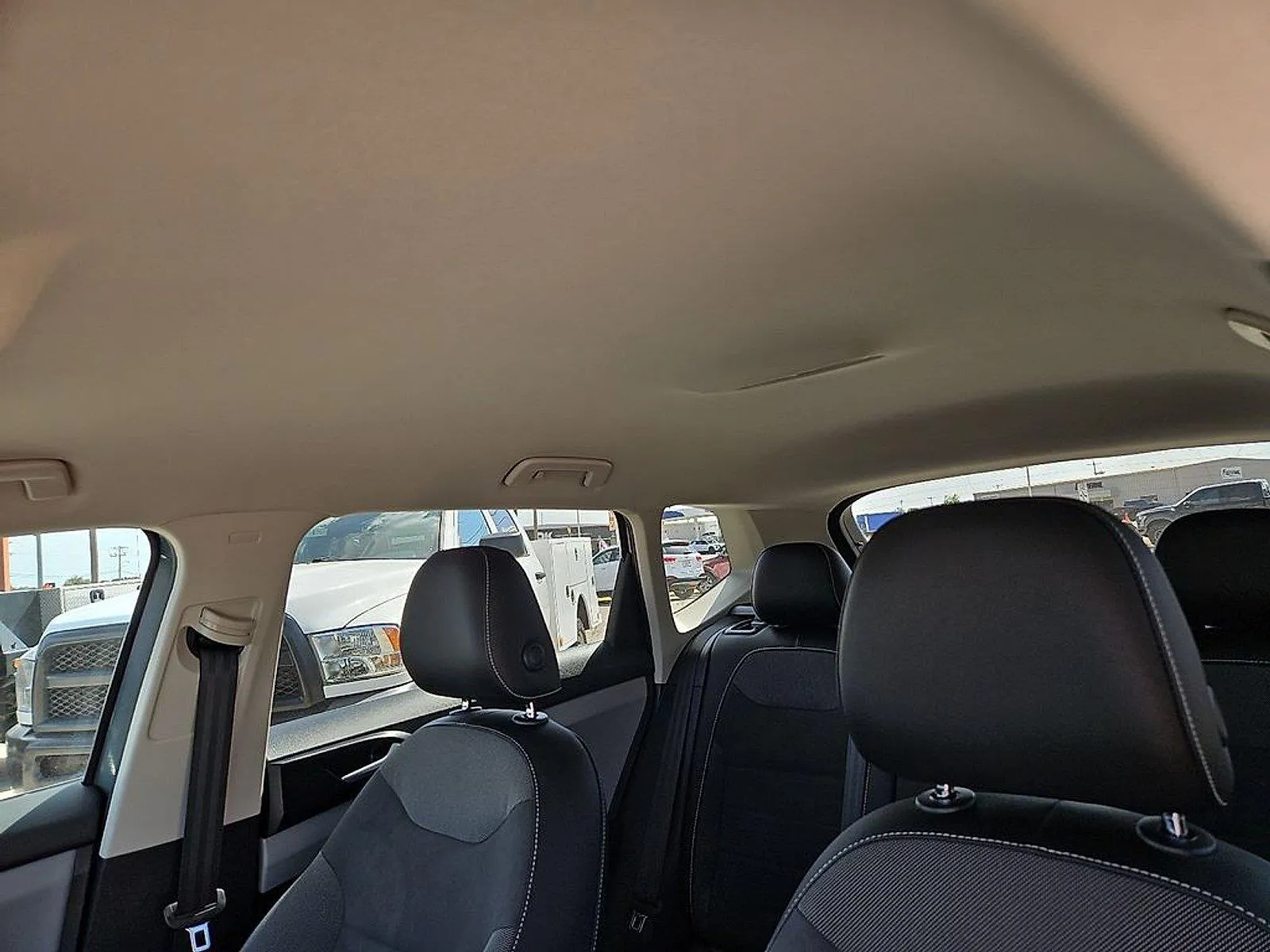 Volkswagen Taos photo 22