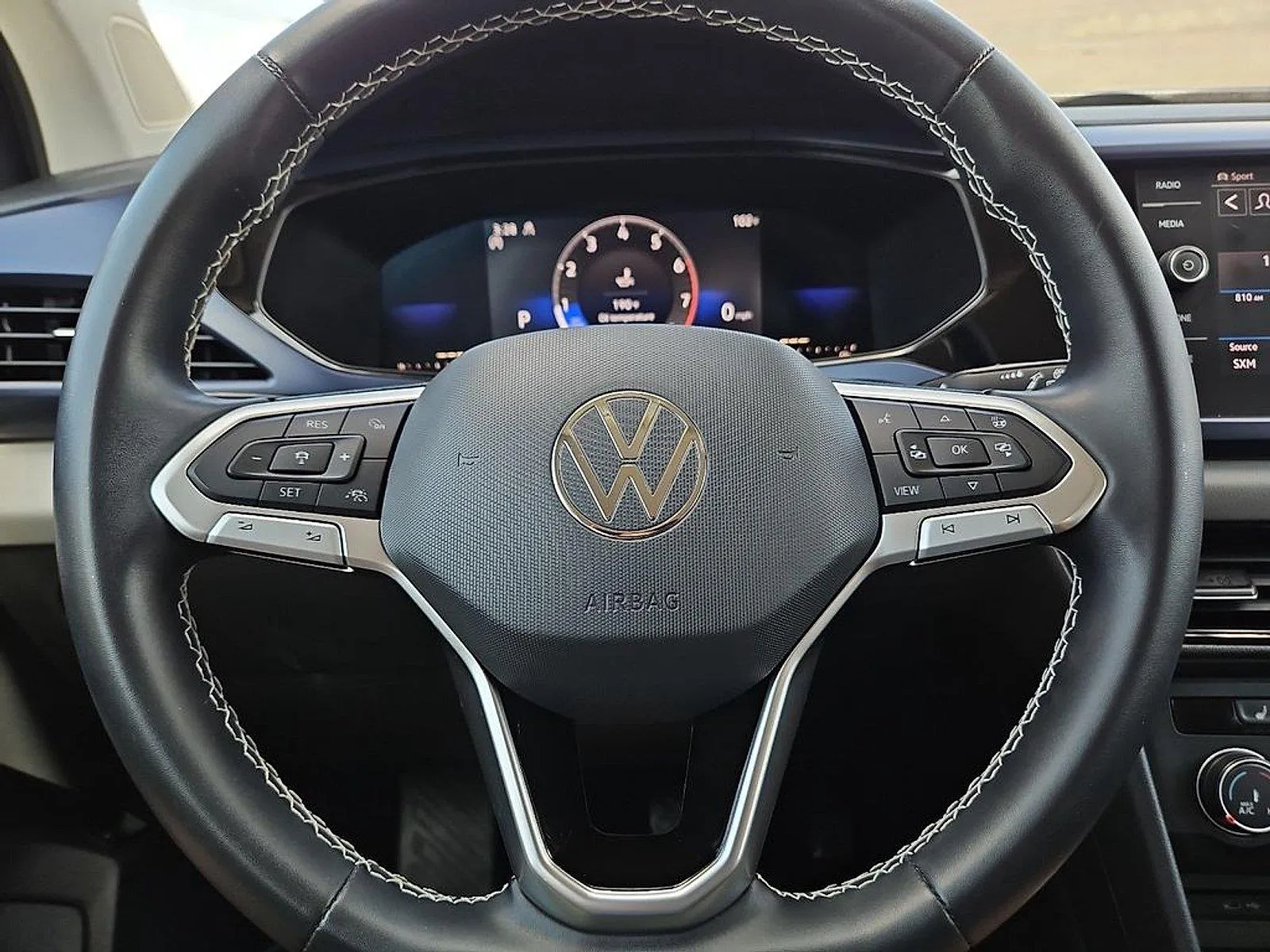 Volkswagen Taos photo 29