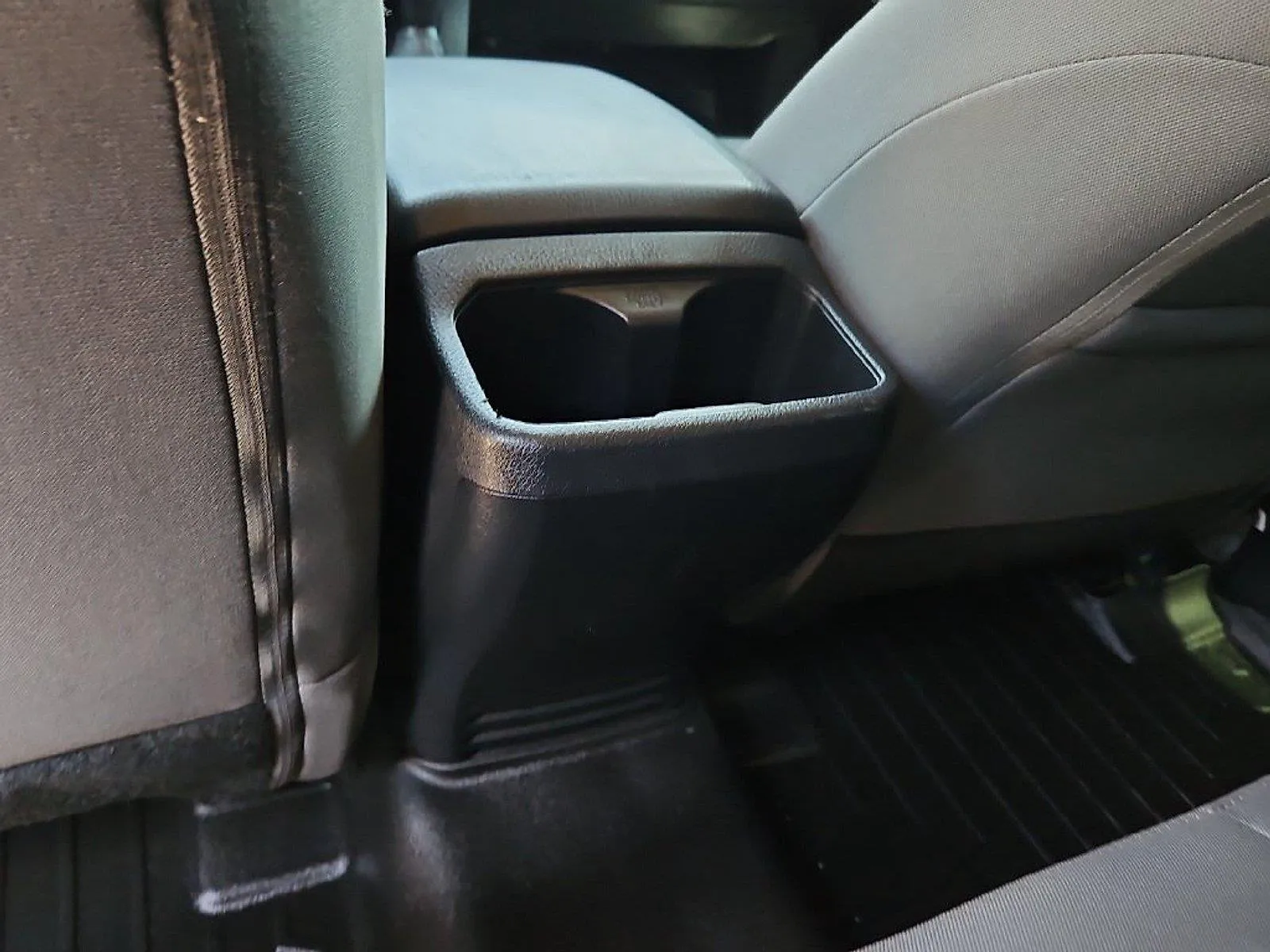 Toyota Tacoma photo 19