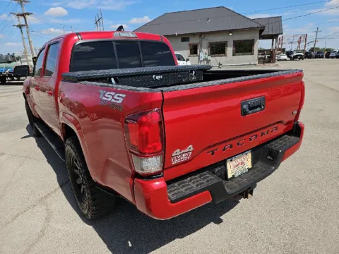 More photos of 2022 Toyota Tacoma SR at Vincent Motor Company, TX