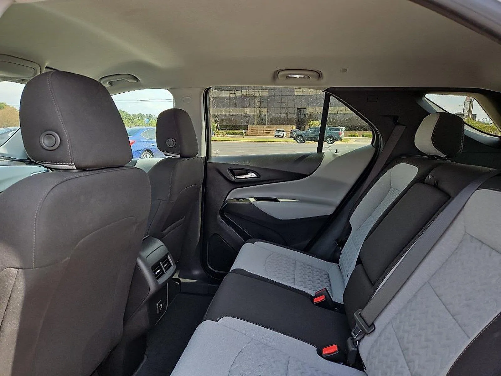 Chevrolet Equinox photo 17