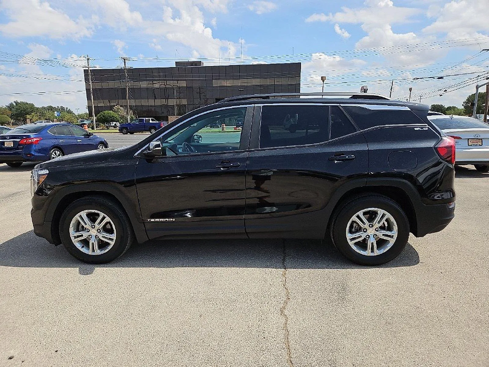 GMC Terrain photo 3