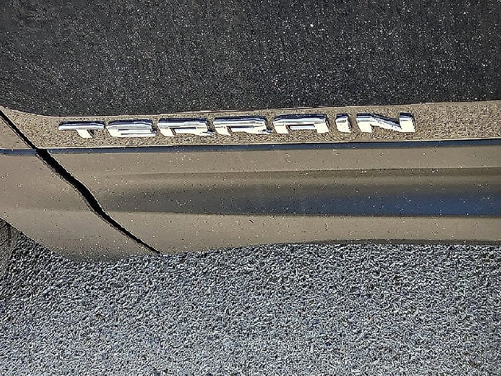 GMC Terrain photo 14