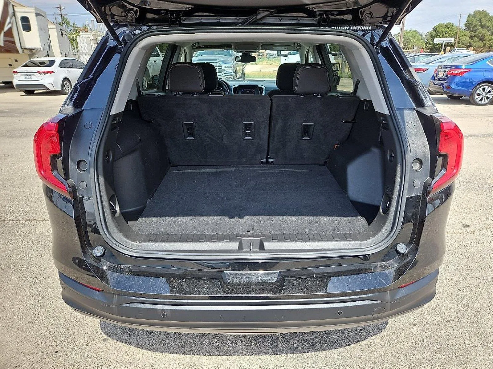 GMC Terrain photo 16