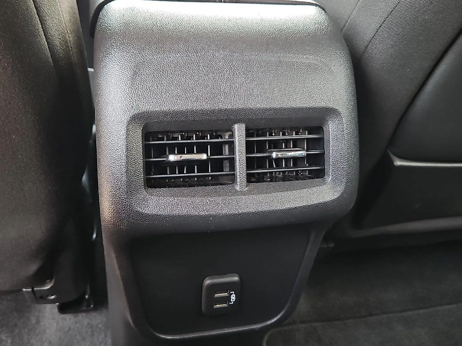 GMC Terrain photo 20