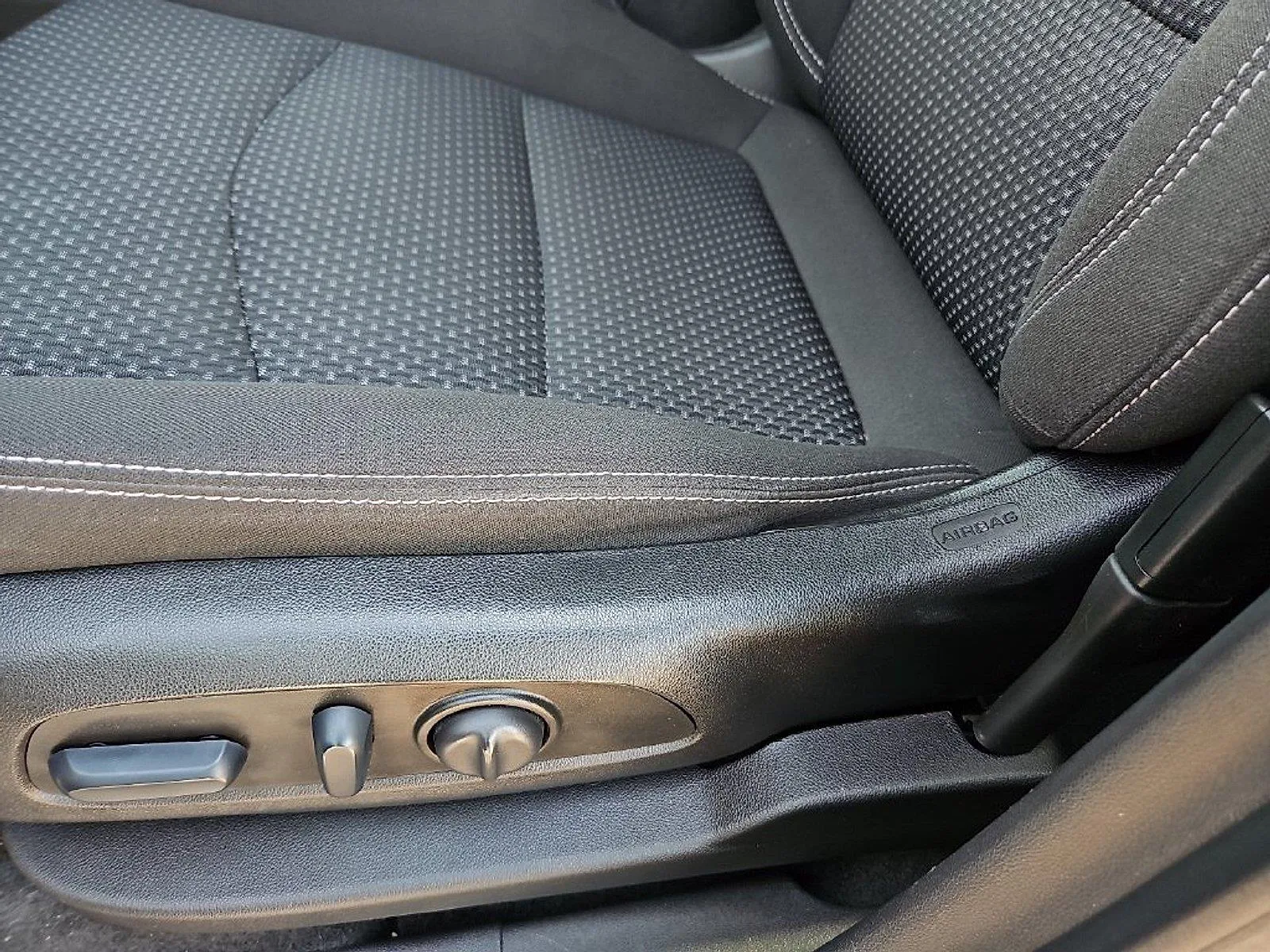 GMC Terrain photo 23