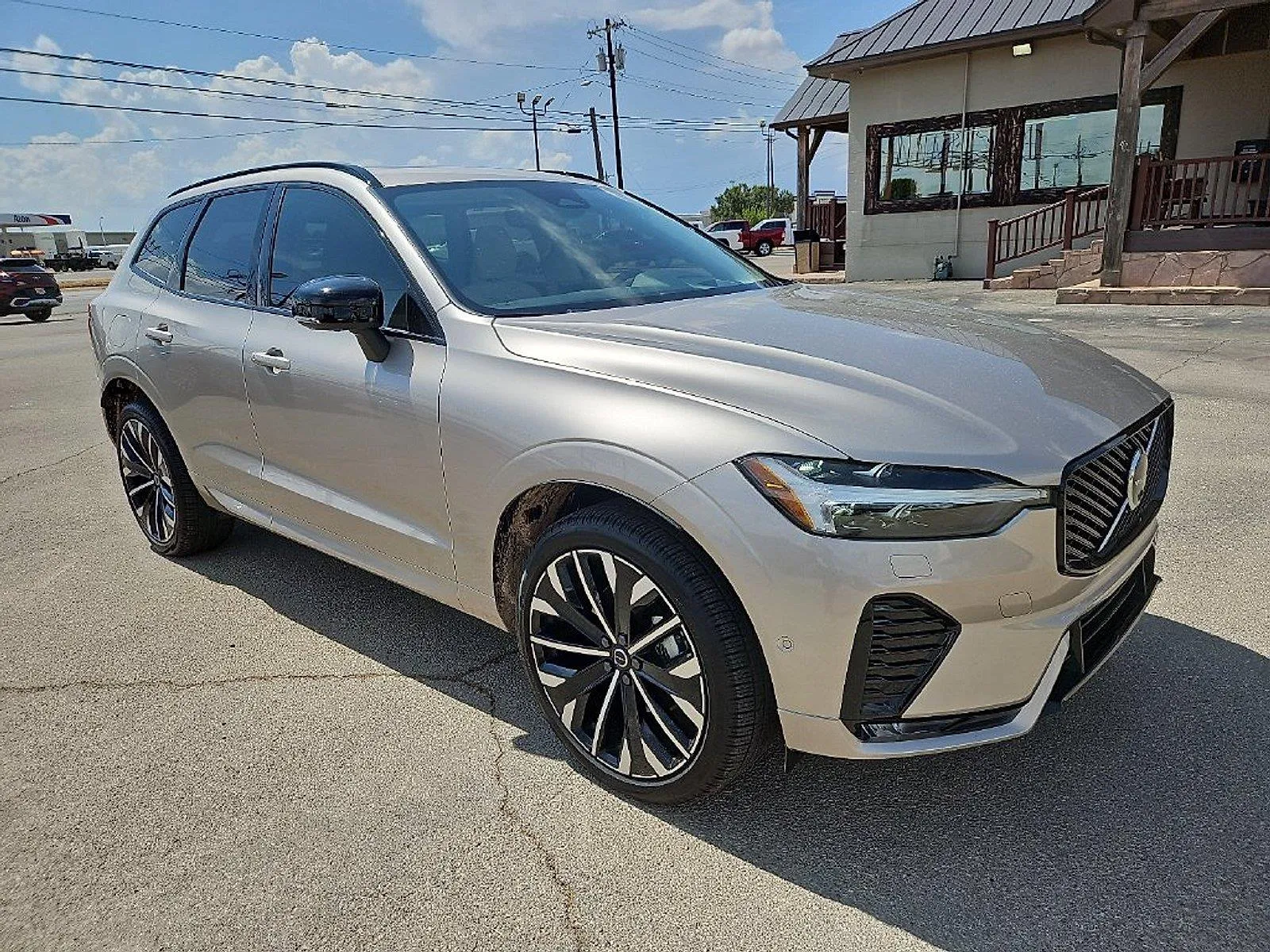 Volvo XC60 photo 10