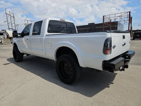 More photos of 2014 Ford F-250SD King Ranch at Vincent Motor Company, TX