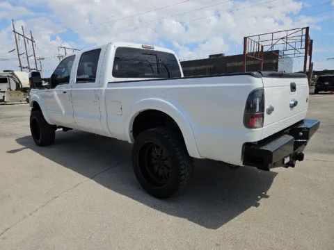 More photos of 2014 Ford F-250SD King Ranch at Vincent Motor Company, TX
