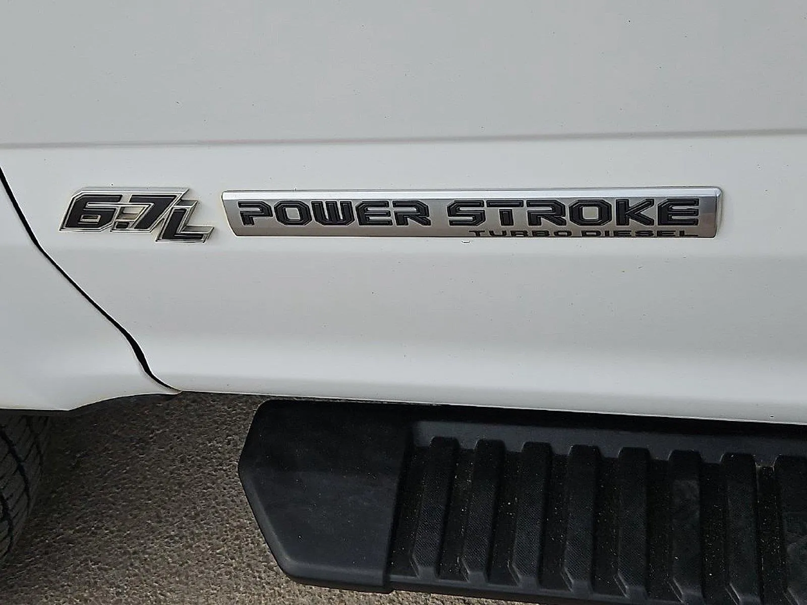 Ford F-350 photo 15