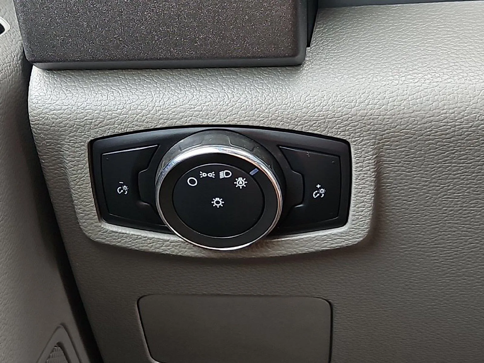 Ford F-350 photo 23