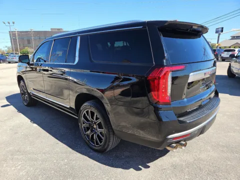 More photos of 2024 GMC Yukon XL Denali at Vincent Motor Company, TX