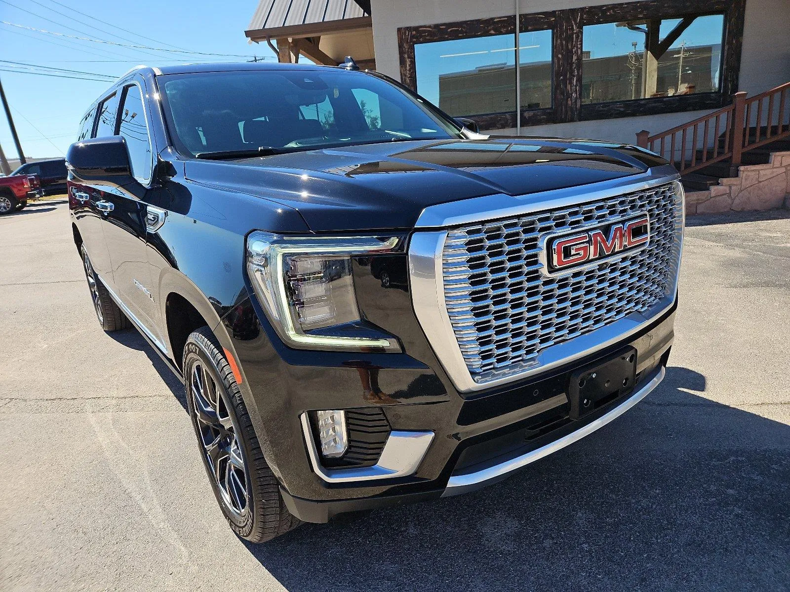 GMC Yukon XL photo 11