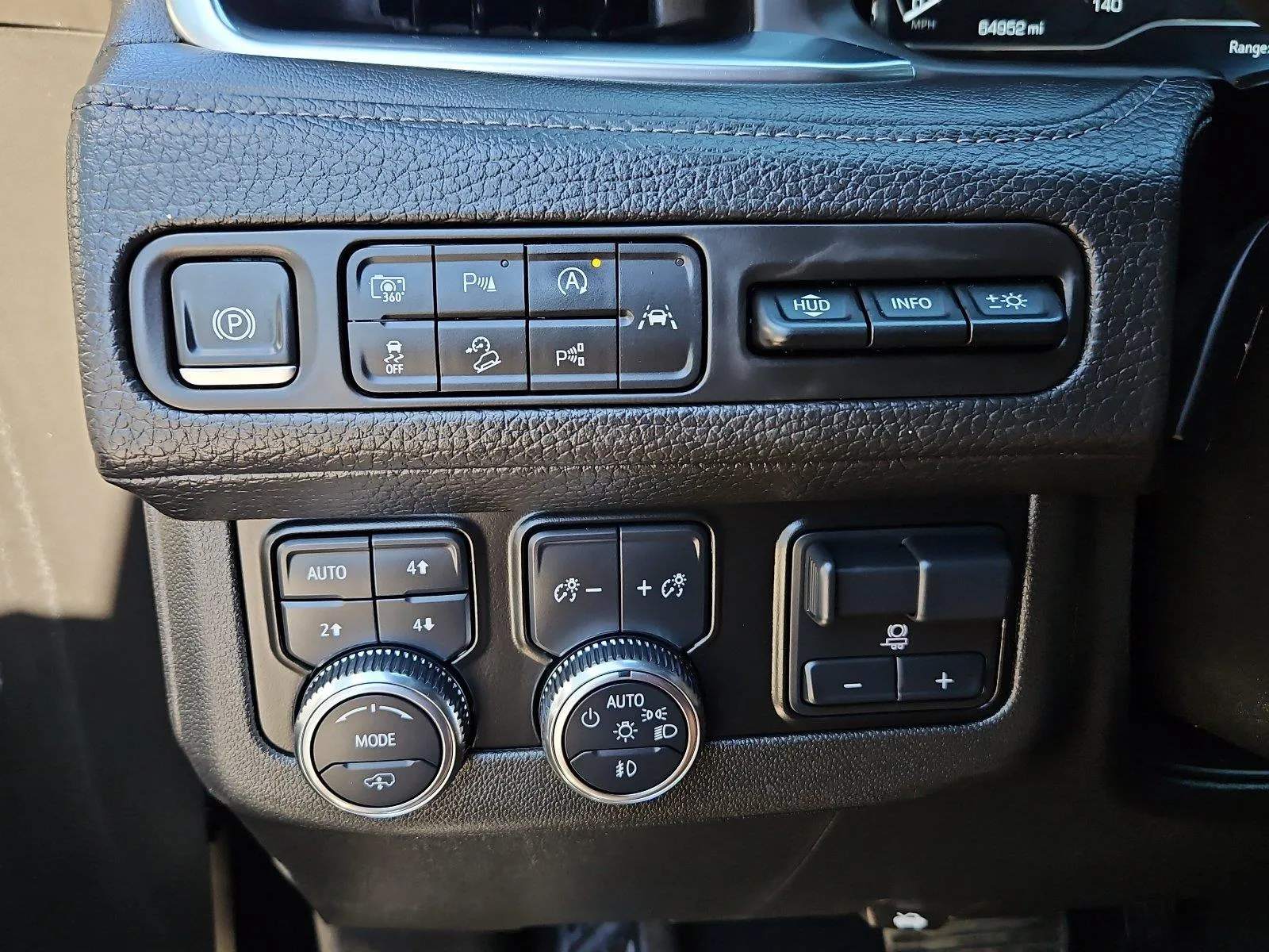 GMC Yukon XL photo 22