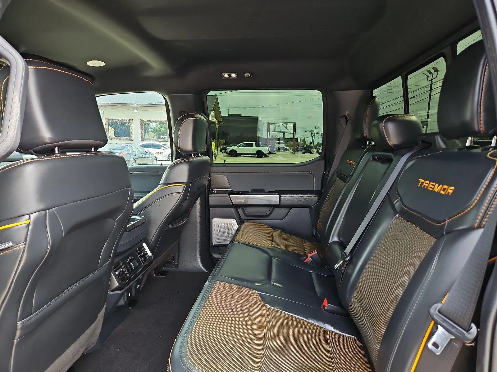 Ford F-150 photo 17