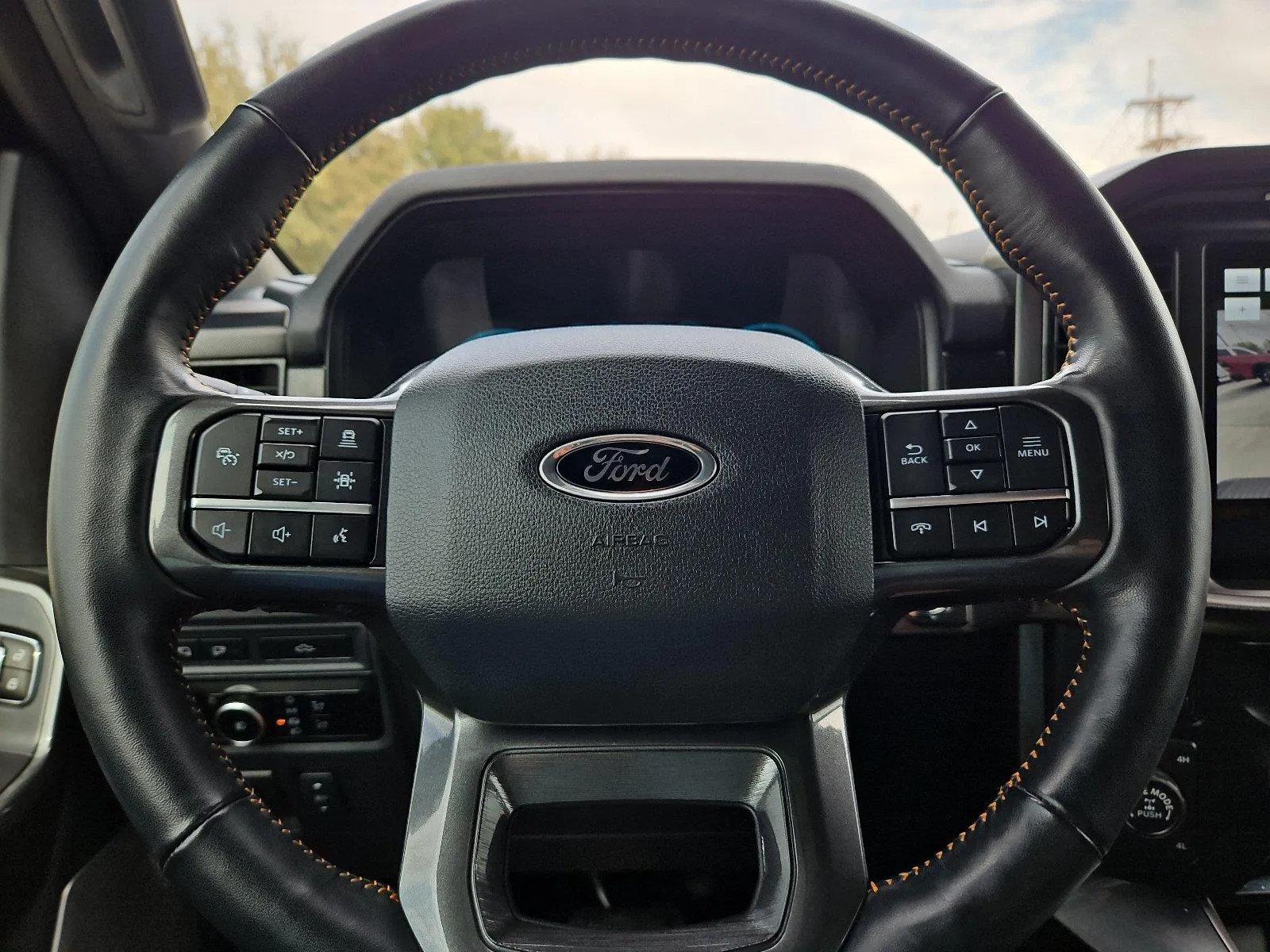 Ford F-150 photo 30