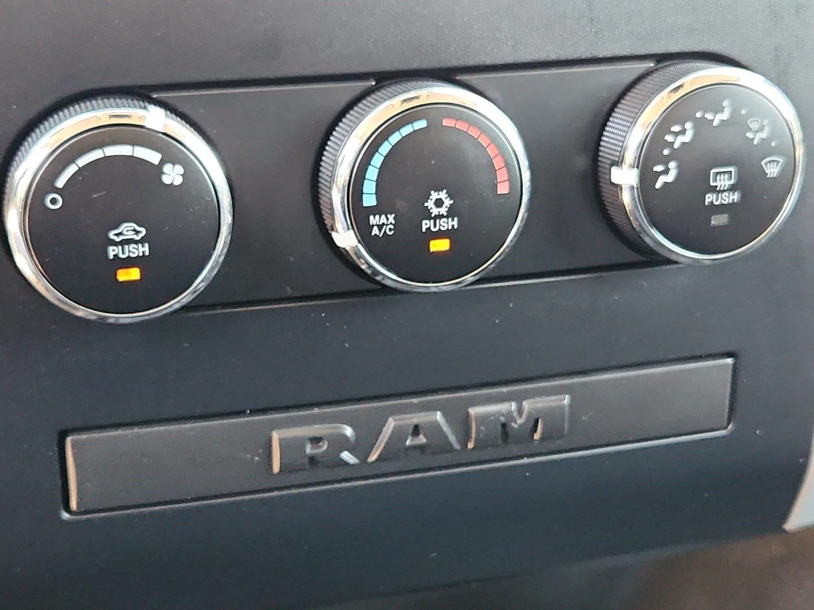 Ram 2500 photo 24