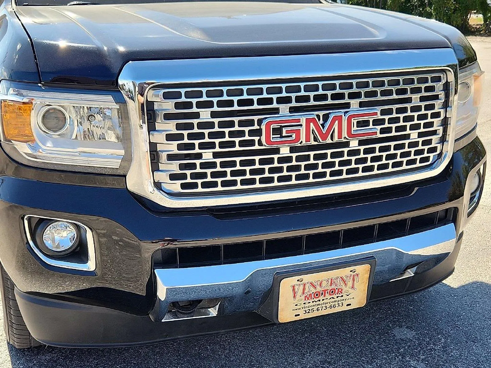 GMC Canyon photo 6