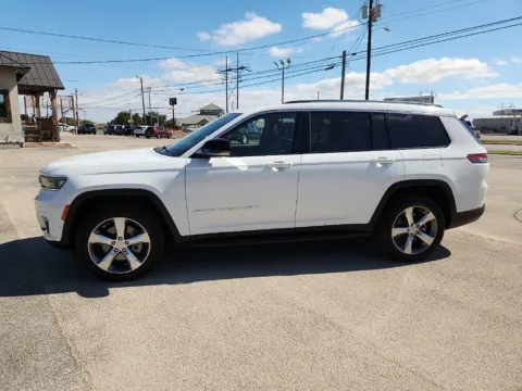 Photos of 2021 Jeep Grand Cherokee L Limited for sale in Abilene, TX at Vincent Motor Company