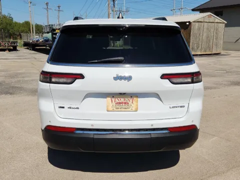 More photos of 2021 Jeep Grand Cherokee L Limited at Vincent Motor Company, TX