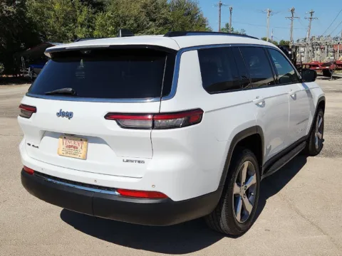 More photos of 2021 Jeep Grand Cherokee L Limited at Vincent Motor Company, TX