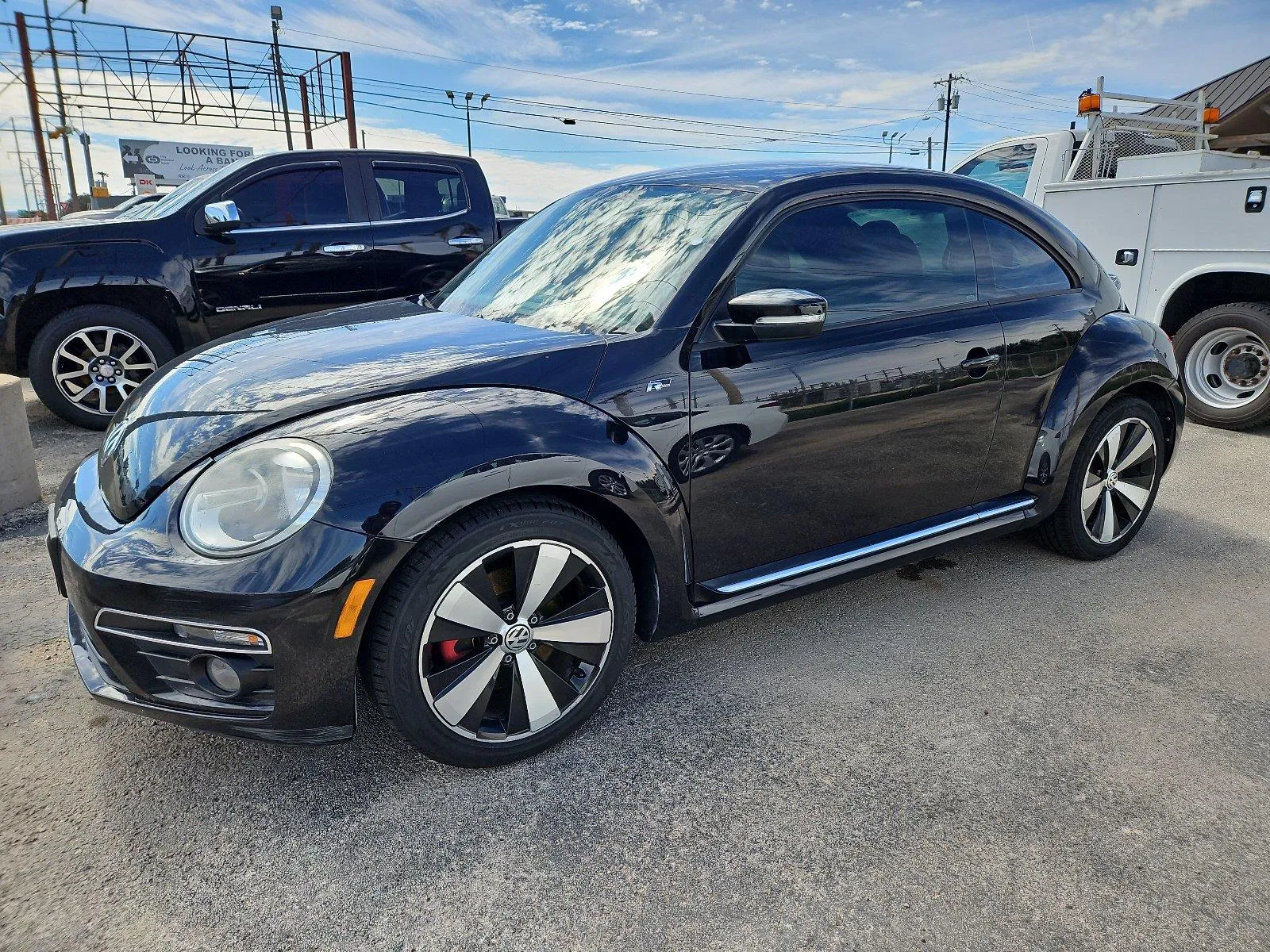Volkswagen Beetle photo 2