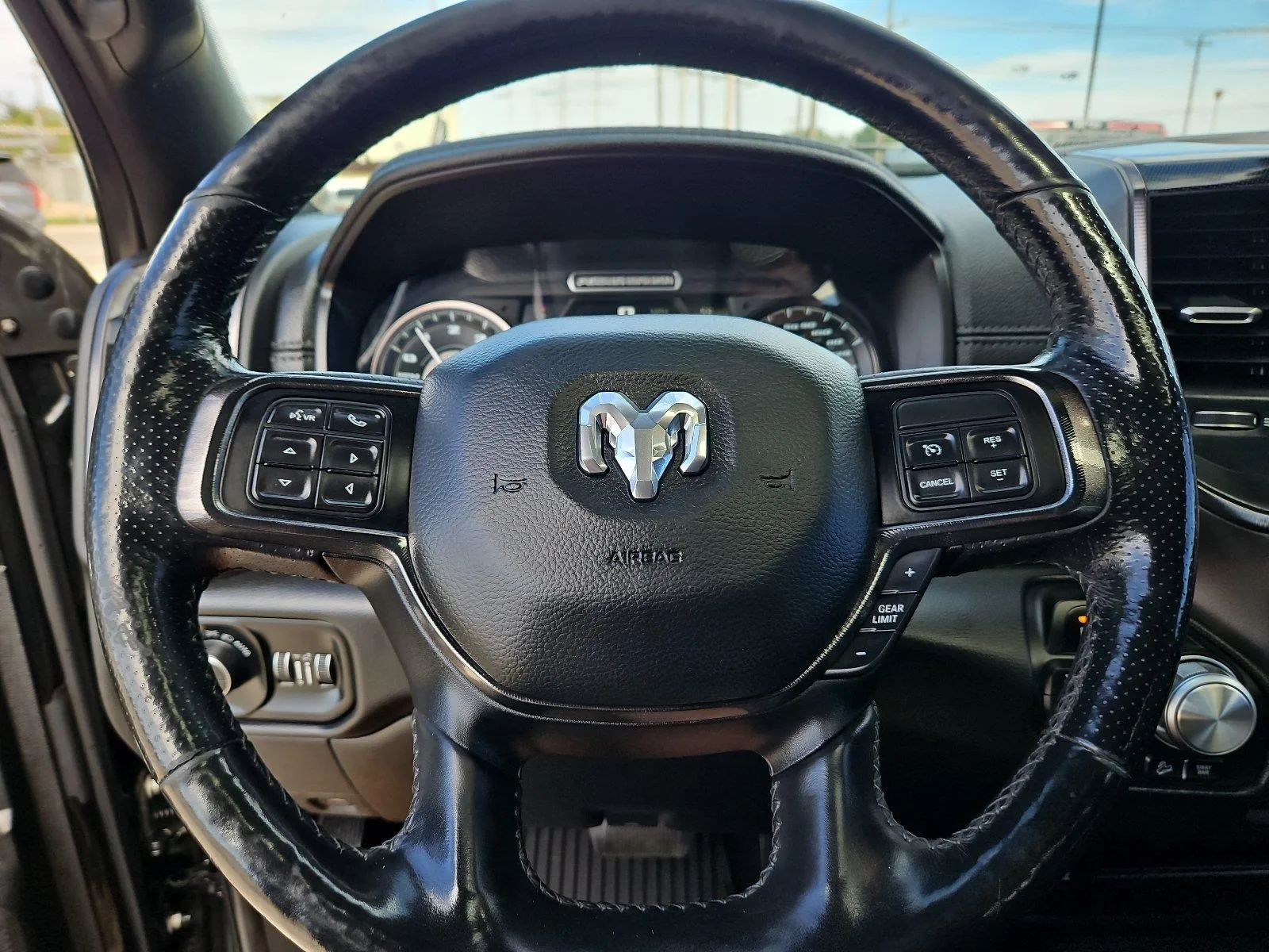 Ram 2500 photo 30