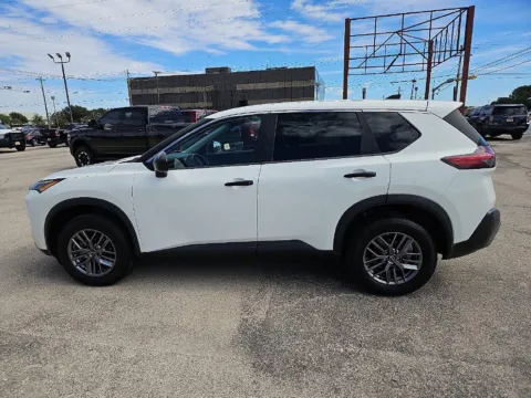 Another view of 2022 Nissan Rogue S for sale in Abilene, TX at Vincent Motor Company