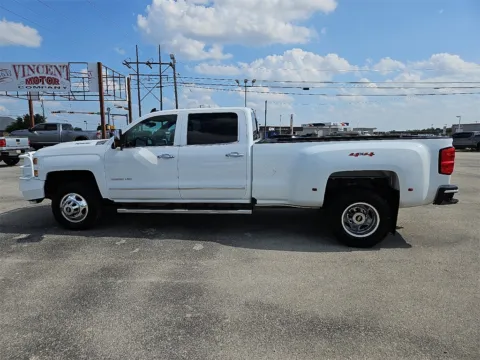 Another view of 2018 Chevrolet Silverado 3500HD LTZ for sale in Abilene, TX at Vincent Motor Company