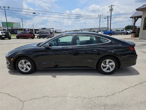 Another view of 2022 Hyundai Sonata SE for sale in Abilene, TX at Vincent Motor Company