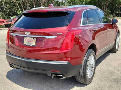 More photos of 2018 Cadillac XT5 at Vincent Motor Company, TX