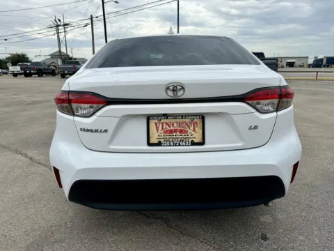More photos of 2024 Toyota Corolla LE at Vincent Motor Company, TX