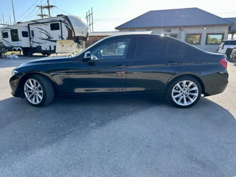 Photos of 2018 BMW 3 Series 320i xDrive for sale in Abilene, TX at Vincent Motor Company