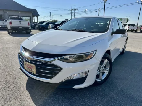 White 2020 Chevrolet Malibu LS for sale in Abilene, TX