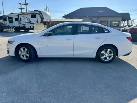 Photos of 2020 Chevrolet Malibu LS for sale in Abilene, TX at Vincent Motor Company