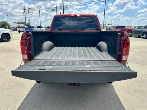 More photos of 2013 Ram 1500 Lone Star at Vincent Motor Company, TX