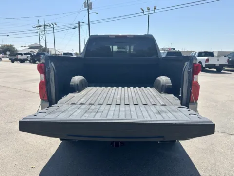More photos of 2020 Chevrolet Silverado 1500 LT Trail Boss at Vincent Motor Company, TX
