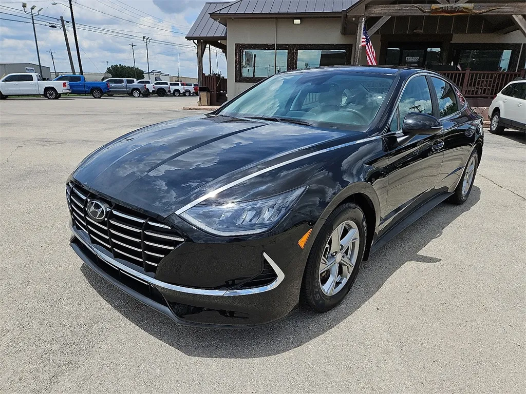 Black 2022 Hyundai Sonata SE for sale in Abilene, TX