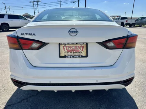 More photos of 2024 Nissan Altima 2.5 S at Vincent Motor Company, TX