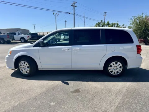Photos of 2018 Dodge Grand Caravan SE for sale in Abilene, TX at Vincent Motor Company