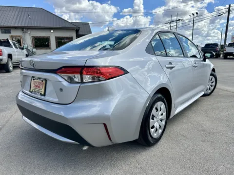 More photos of 2020 Toyota Corolla L at Vincent Motor Company, TX